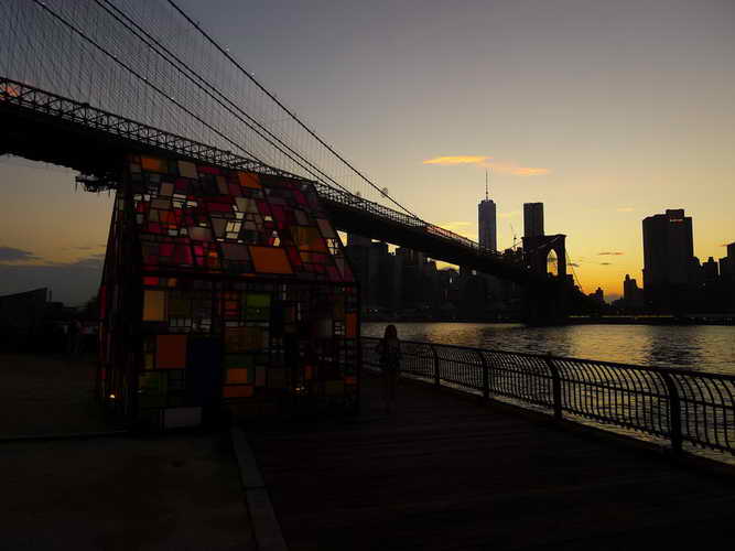 NYC_2015-06-21 20-42-24_P1110446